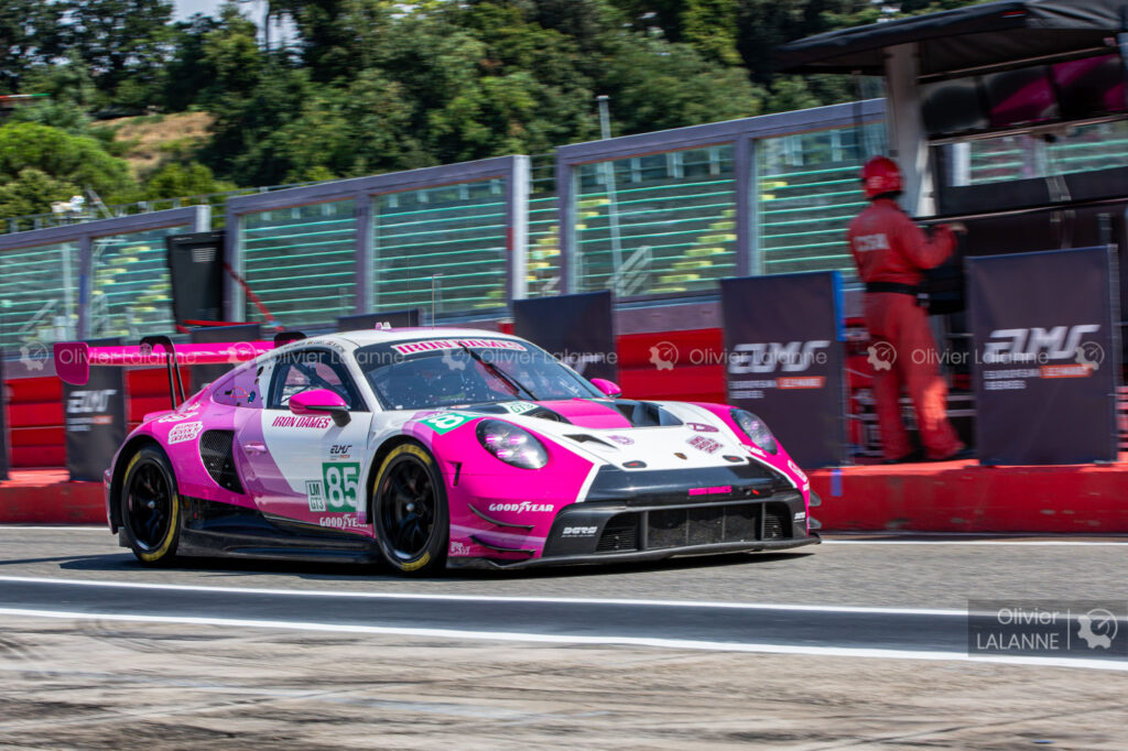 85 IRON DAMES (ITA), Porsche 911 GT3 R LMGT3, Célia MARTIN (FRA), Sarah BOVY (BEL), Michelle GATTING (DEN), action
