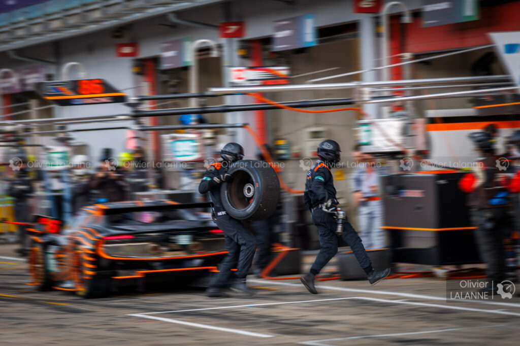 86 GR RACING (GBR), Ferrari 296 LMGT3, Michael WAINWRIGHT (FRA), Riccardo PERA (ITA), Tom FLEMING (GBR), action