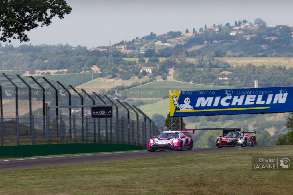 85 IRON DAMES (ITA), Porsche 911 GT3 R LMGT3, Célia MARTIN (FRA), Sarah BOVY (BEL), Michelle GATTING (DEN), 35 ULTIMATE (FRA), Ligier JS P325 Toyota, Louis STERN (FRA), Jean-Baptiste LAHAYE (FRA), Matthieu LAHAYE (FRA), action