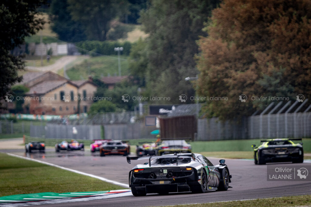 51 AF CORSE (ITA), Ferrari 296 LMGT3, Charles-Henri SAMANI (FRA), Conrad LAURSEN (DEN), Davide RIGON (ITA), action