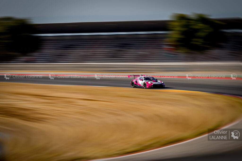 85 IRON DAMES (ITA), Porsche 911 GT3 R LMGT3, Célia MARTIN (FRA), Sarah BOVY (BEL), Michelle GATTING (DEN), action
